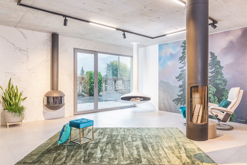 cheminées contemporaines suspendues et fixe