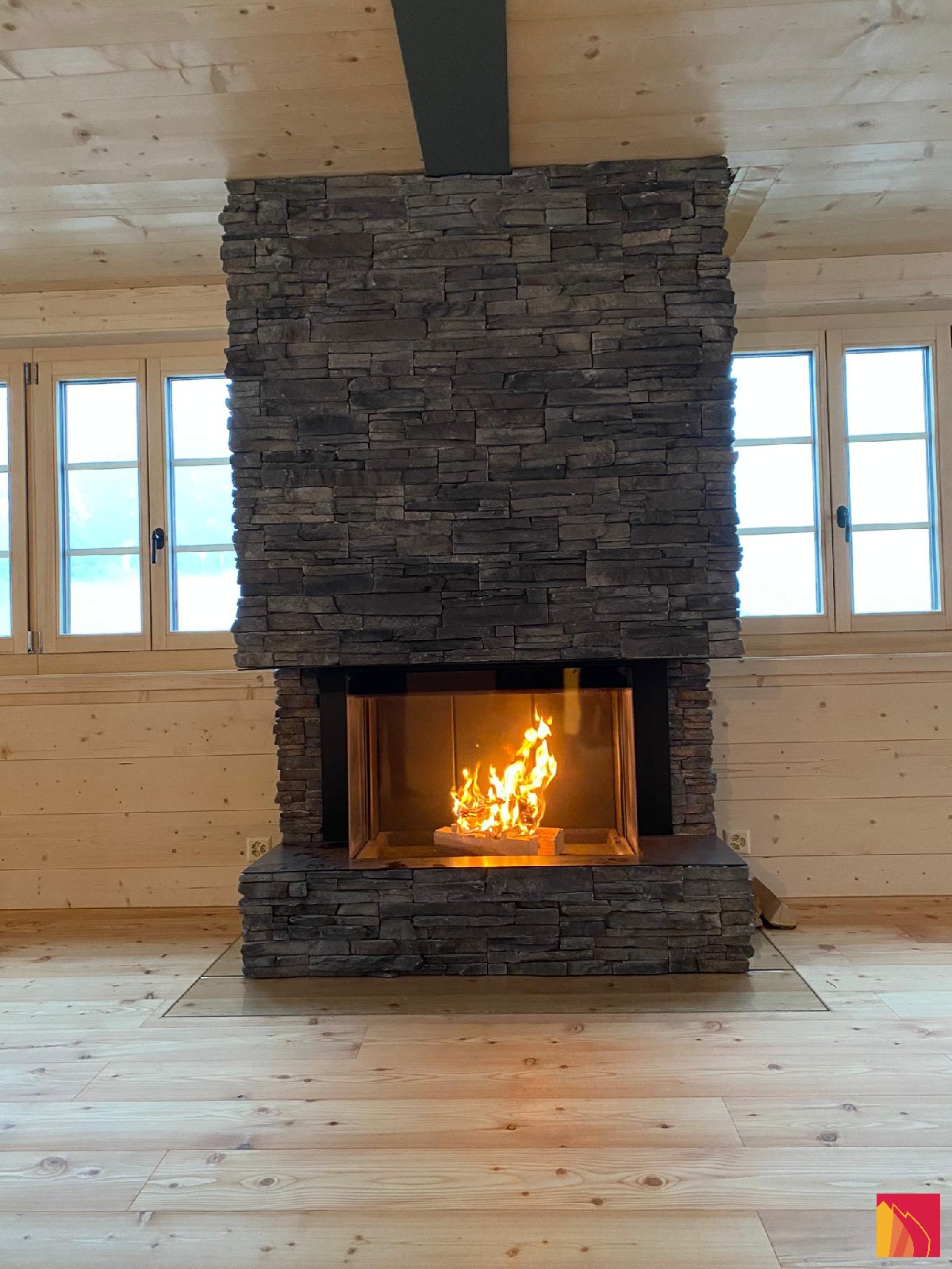 3-sided fireplace Luna Diamond 1000DC - Carron-Lugon