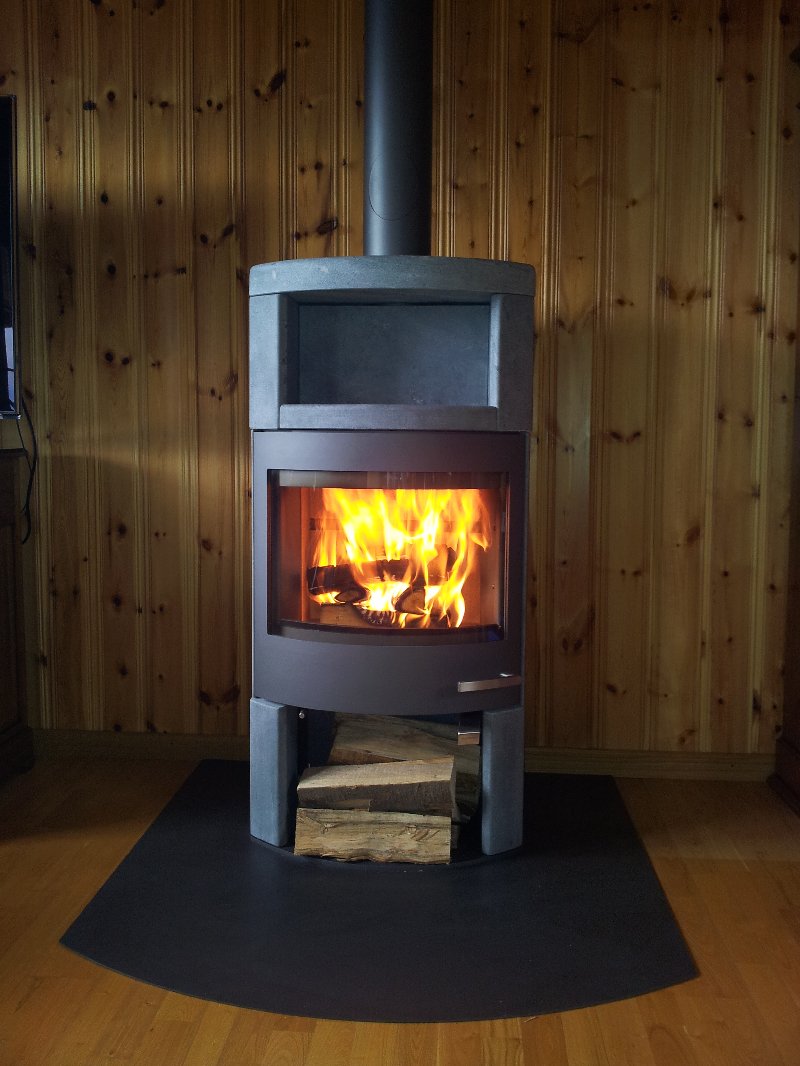 Skantherm Ator+ wood stove - Carron-Lugon