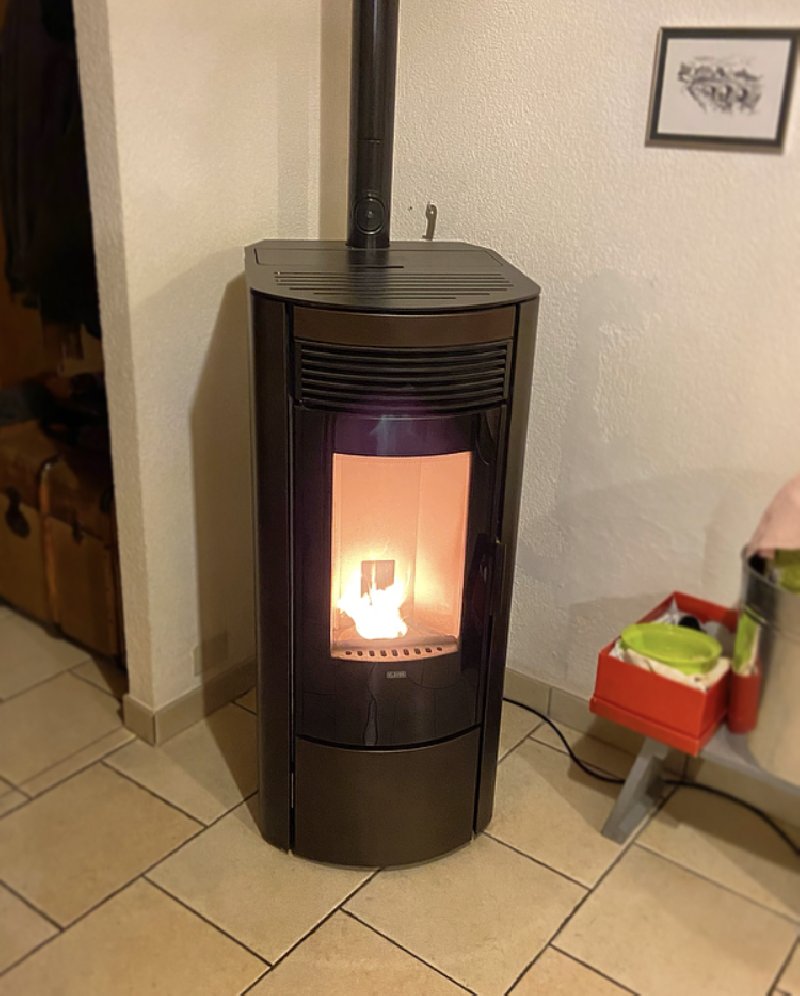 Klover Rea 100 Pellet Stove - Carron-Lugon
