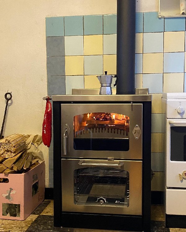 De Manincor Domino D6 Maxi Wood-Burning Stove - Carron-Lugon