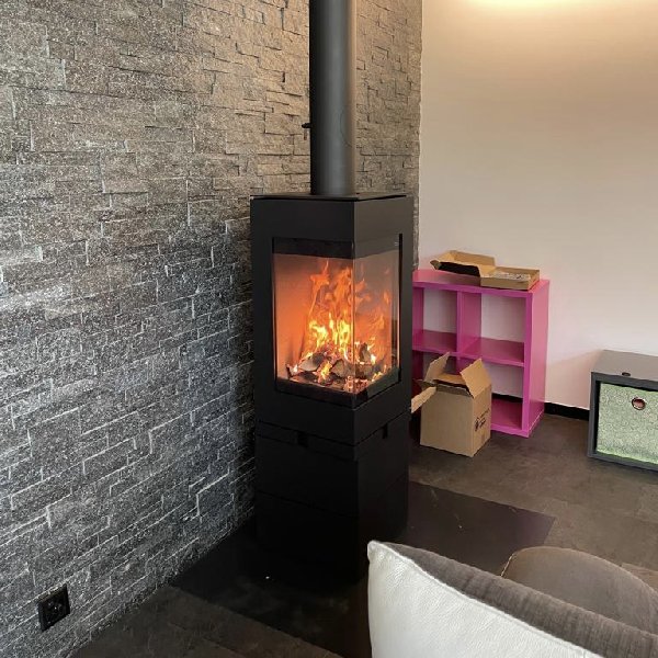 Wood-burning stove Skantherm Elements 400 angle - Carron-Lugon