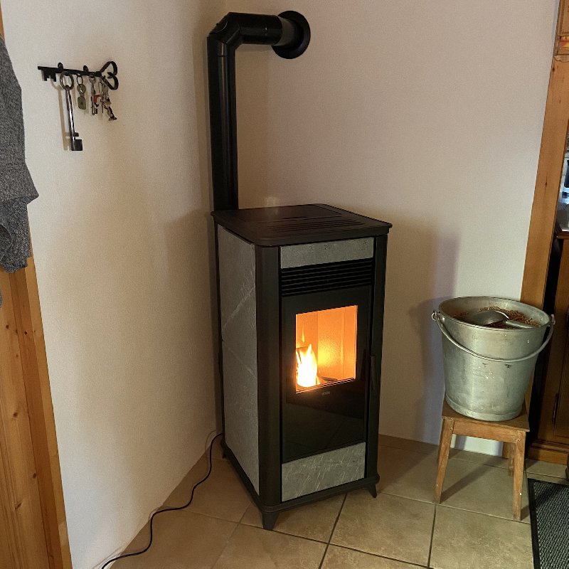 Pellet stove Klover Class 90 Pierre Ollaire - Carron-Lugon