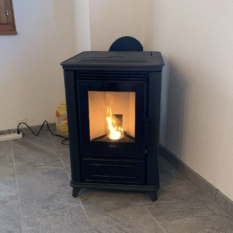 Klover Miss pellet stove - Carron-Lugon