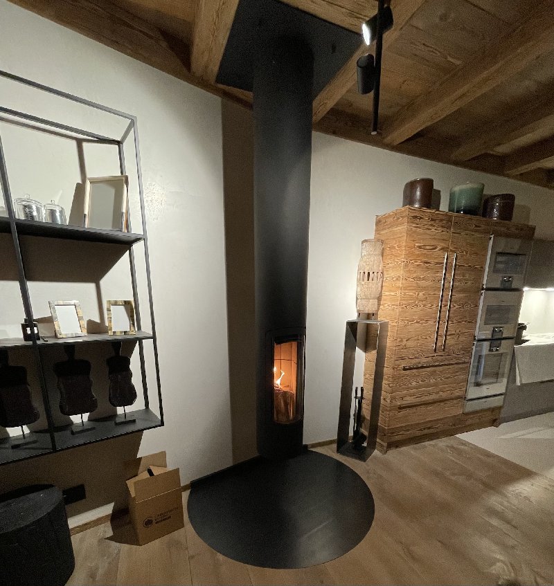 Focus Slimfocus suspended fireplace - Carron-Lugon