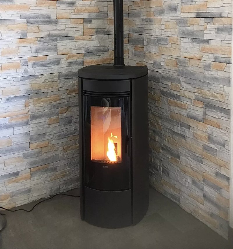 Klover Oblo pellet stove - Carron-Lugon