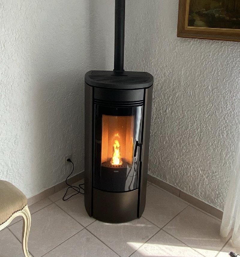Klover Oblo pellet stove - Carron-Lugon